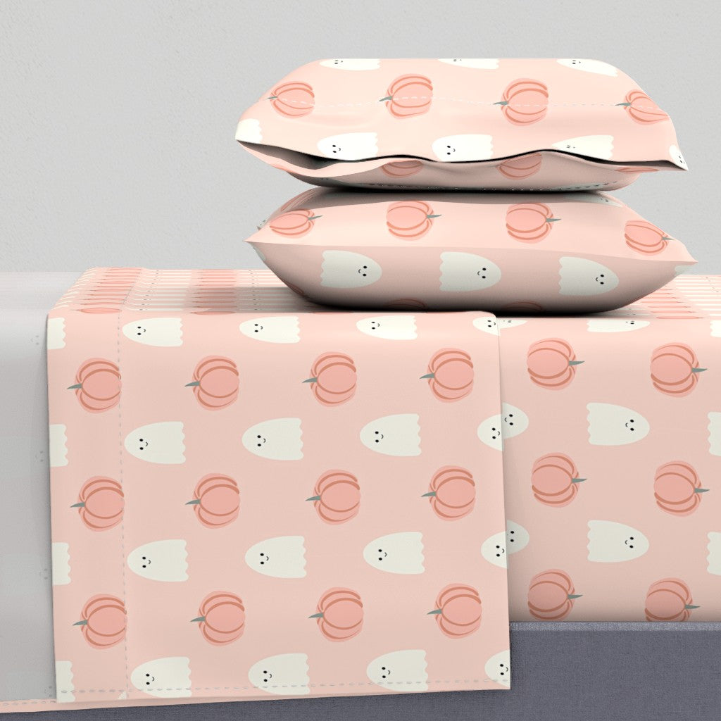 Kids Peach Ghosts & Pumpkins Sheet Set